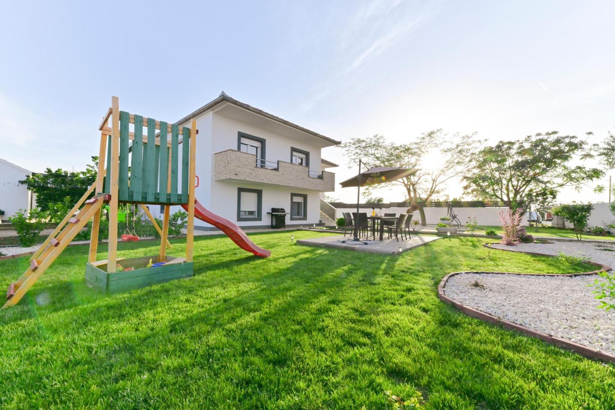 Apartment Amelie - With Pool And Sauna! Galovac  Esterno foto