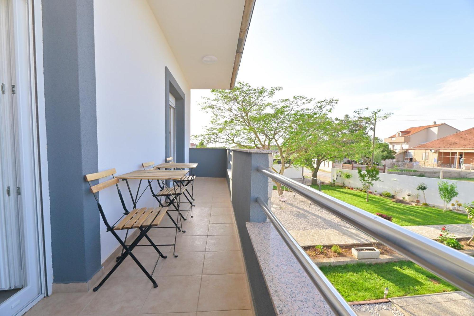 Apartment Amelie - With Pool And Sauna! Galovac  Esterno foto