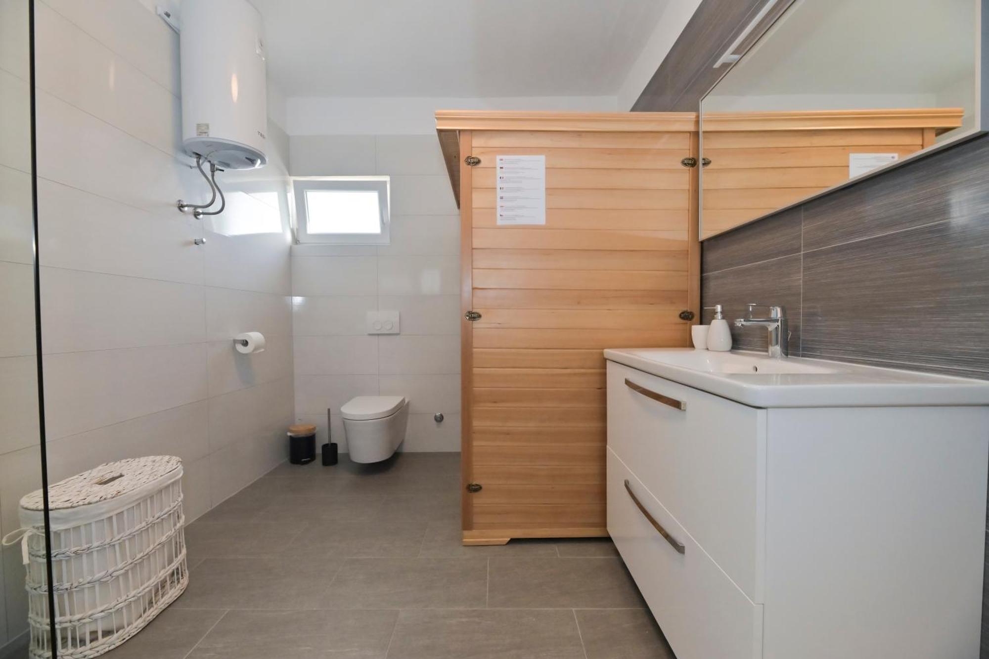 Apartment Amelie - With Pool And Sauna! Galovac  Esterno foto